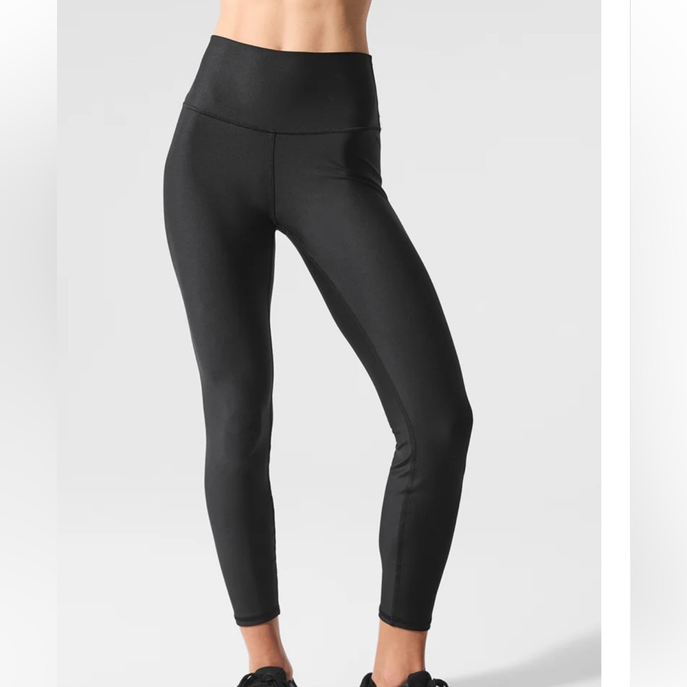 7/8 High Waisted Alo Airlift Leggings